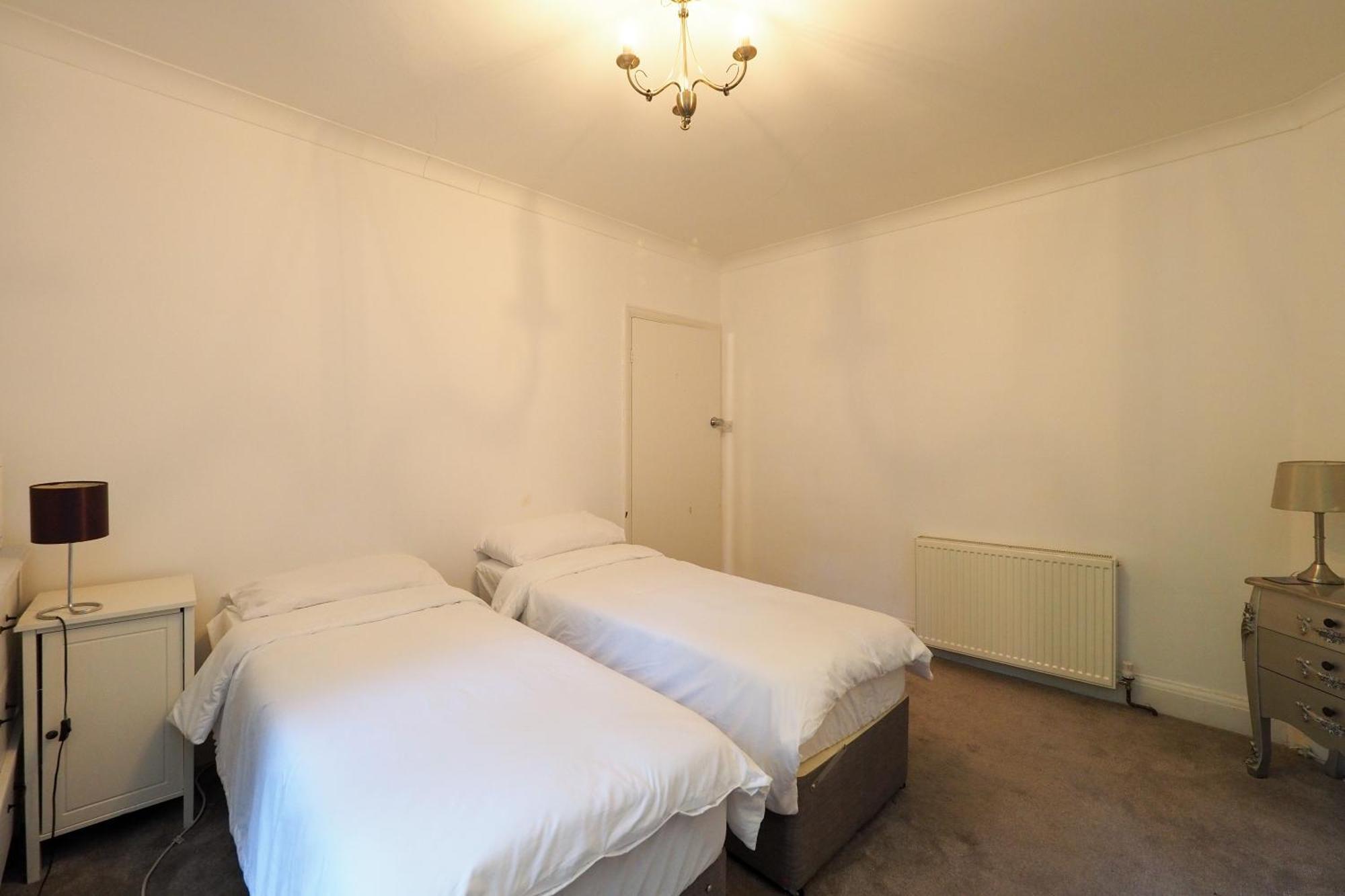 Westmorland - 4 Bedroom House - Free Parking For Up To 7 Cars - Walking Distance To Qmc And University - Ideal For Contractors And Large Groups Ноттінгем Екстер'єр фото