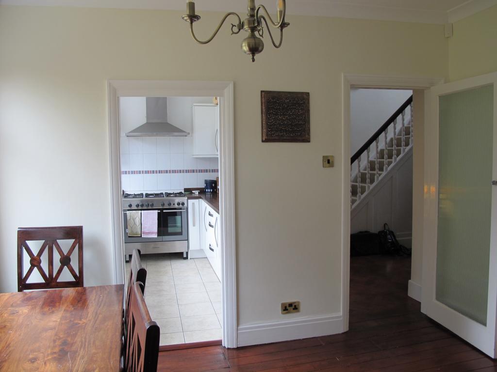 Westmorland - 4 Bedroom House - Free Parking For Up To 7 Cars - Walking Distance To Qmc And University - Ideal For Contractors And Large Groups Ноттінгем Екстер'єр фото