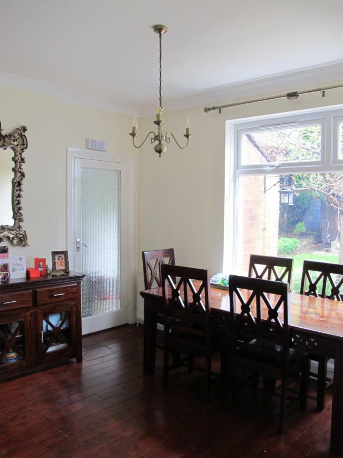 Westmorland - 4 Bedroom House - Free Parking For Up To 7 Cars - Walking Distance To Qmc And University - Ideal For Contractors And Large Groups Ноттінгем Екстер'єр фото